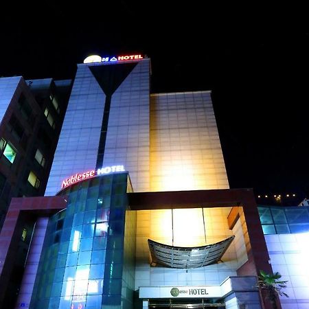 Noblesse Hotel Jeju Buitenkant foto