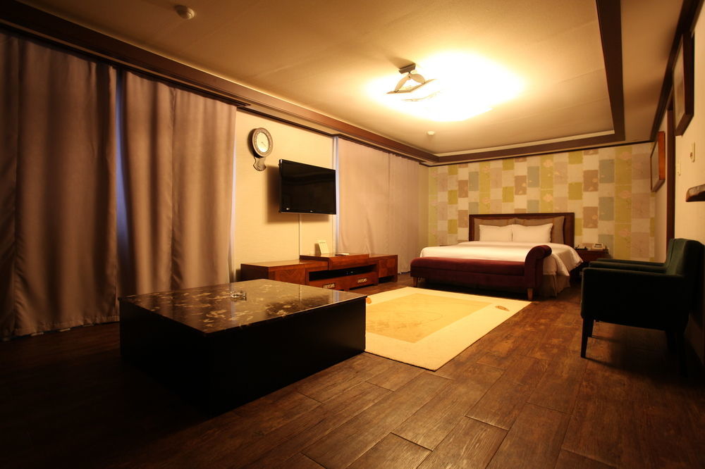 Noblesse Hotel Jeju Buitenkant foto