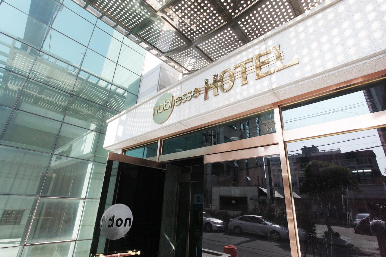 Noblesse Hotel Jeju Buitenkant foto