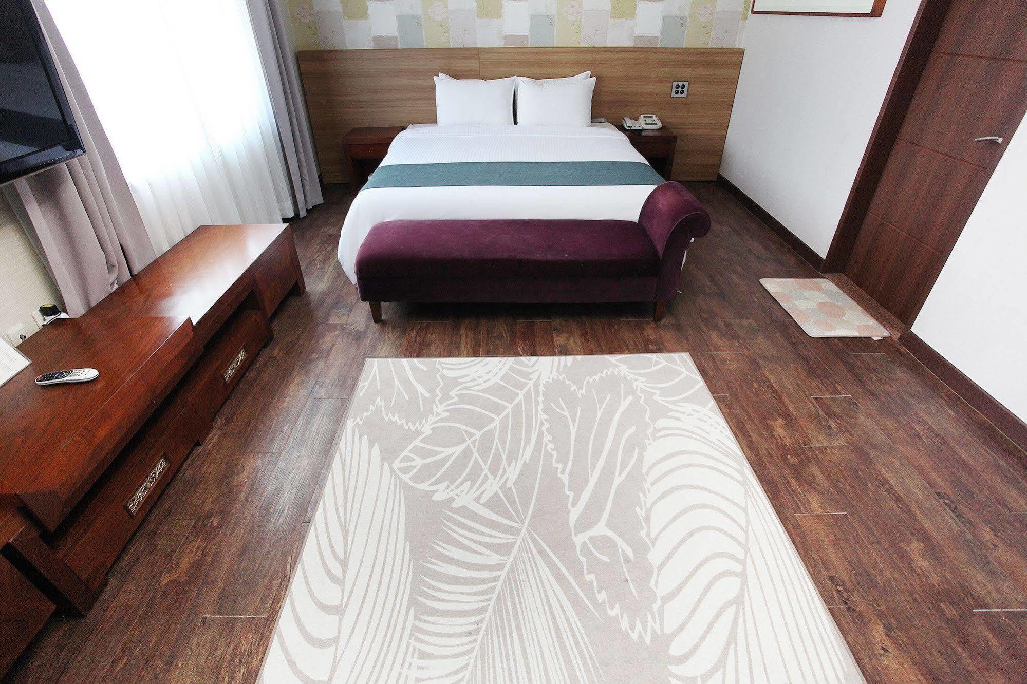 Noblesse Hotel Jeju Buitenkant foto