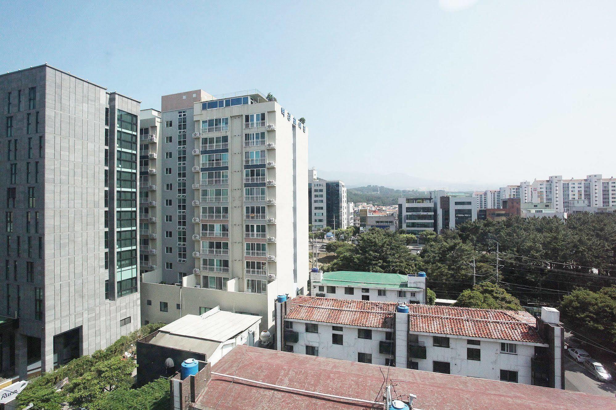 Noblesse Hotel Jeju Buitenkant foto